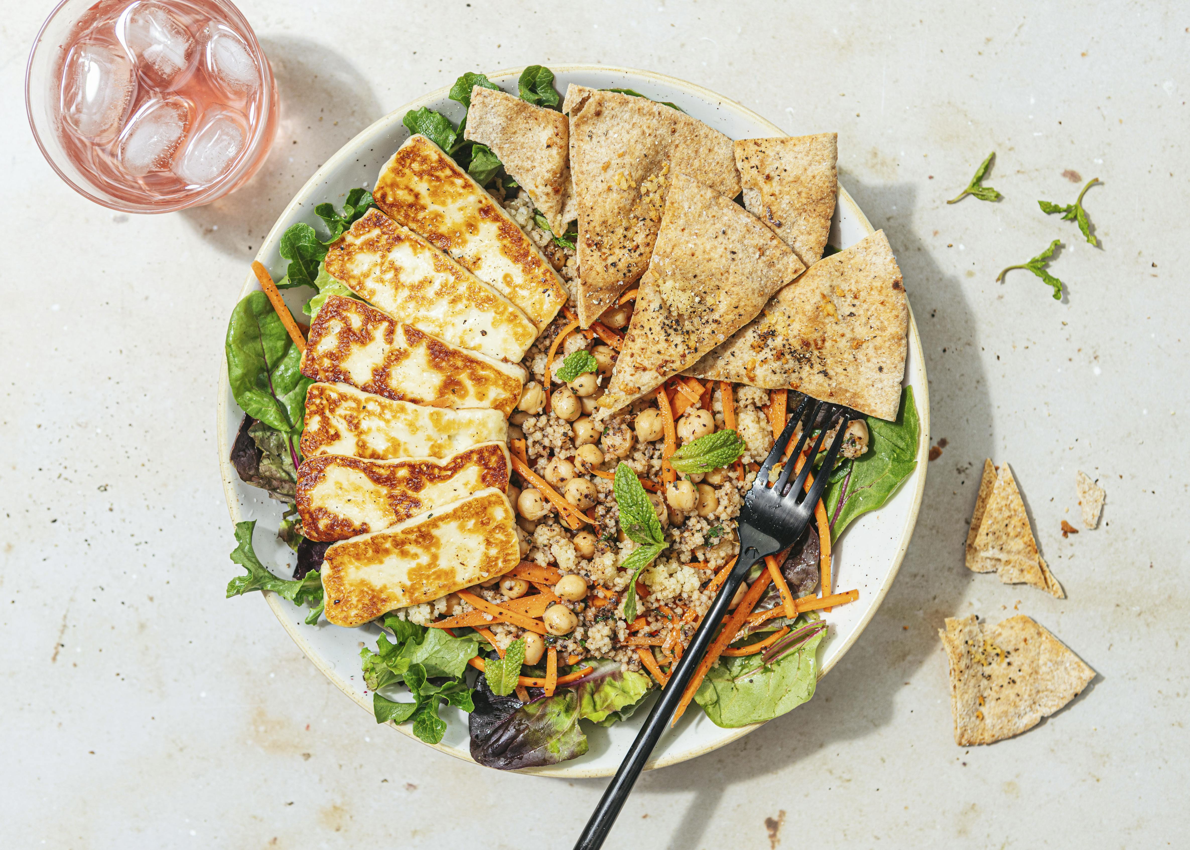 Fresh Prep Halloumi & Chickpea Salad